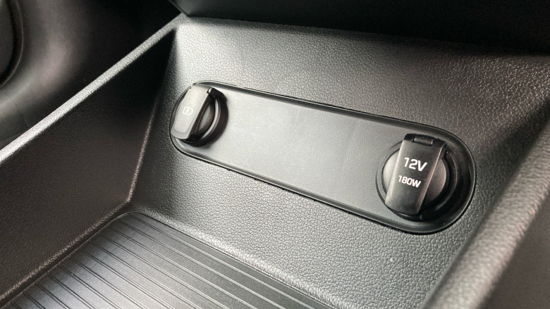 Hyundai Kona 150kW Premium SE 64kWh 5dr Auto Electric Hatchback